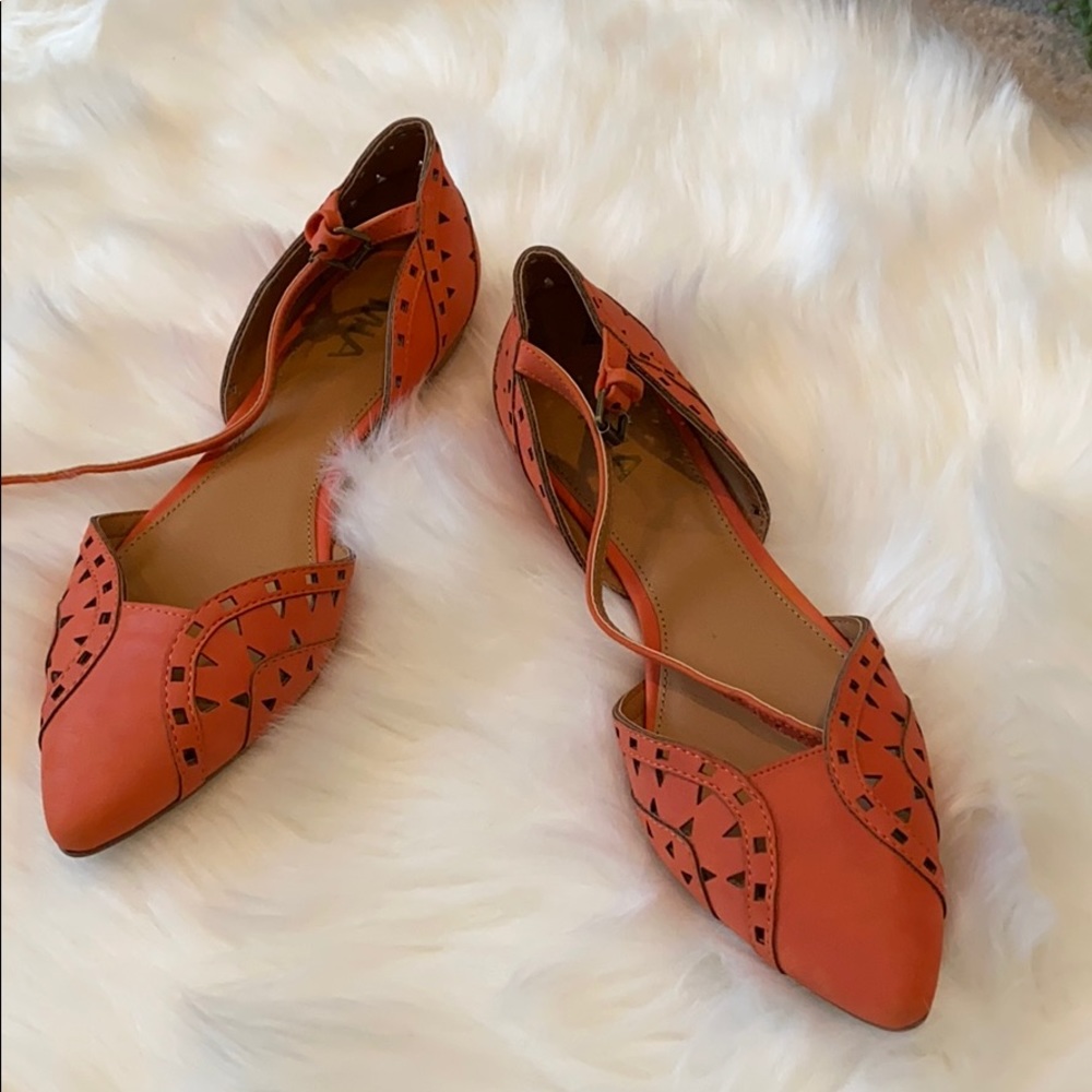 Corral MIA flats